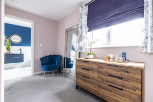 Main bedroom- click for photo gallery